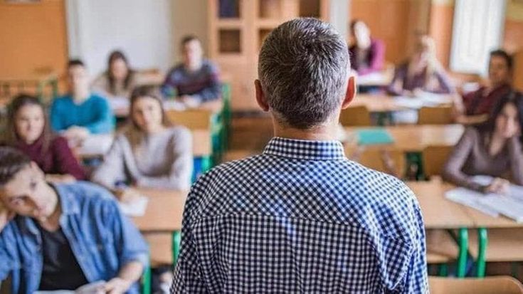 Scuola, nominati 8.500 supplenti a Milano: ma ci sono già i primi errori