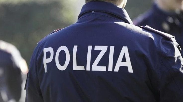 “Quel poliziotto gli ha sparato ma mio figlio non l’ha aggredito. Tra loro 6 metri di distanza, ho le prove”
