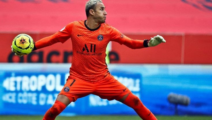 Calciomercato, le ultime news del 12 agosto: Napoli, Navas la prima scelta per la porta. Rabiot vicino allo United