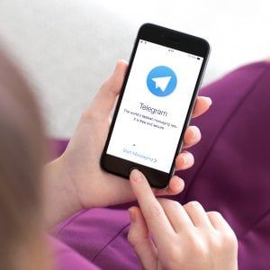 Ritorno a tariffe telefoniche mensili, spunta un danno in più: meno traffico incluso nel canone
