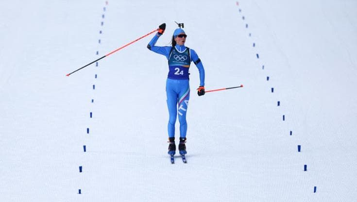 Biathlon, argento per gli azzurri nella staffetta mista. E Vittozzi balla sull’arrivo