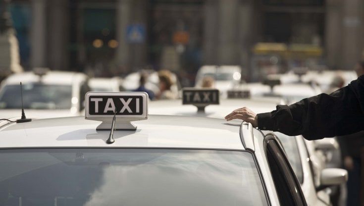 Balneari, tassisti e ambulanti, gli intoccabili d'Italia che Meloni non vuole scontentare