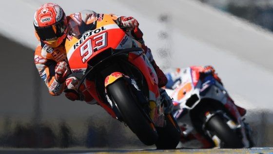 MotoGp, Francia: Dovizioso sfreccia nelle libere, Rossi è terzo