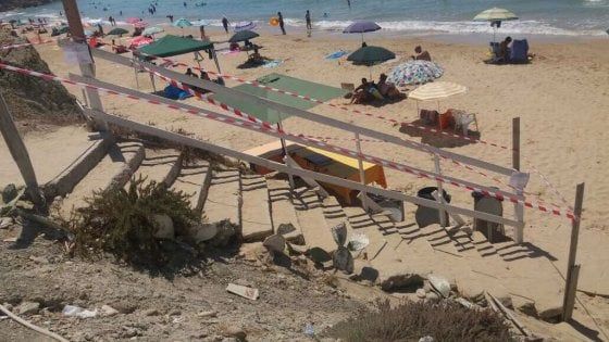 Scala dei Turchi, cemento in spiaggia a due passi dall’ecomostro abbattuto