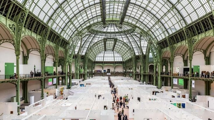 L’Art Déco ha 100 anni. Tra Parigi, Bruxelles e la Nuova Zelanda che sorprende, ecco dove scoprirla