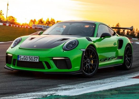 Porsche 911 GT3 RS Weissach Package