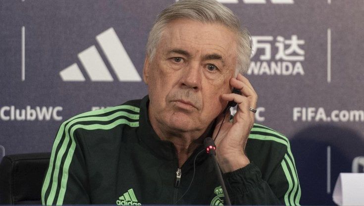 Ancelotti: "Il razzismo è un problema del calcio spagnolo. Vinicius ne è la prima vittima"