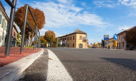 Pneumatici fuori uso, seconda vita da campioni: dall’asfalto al design
