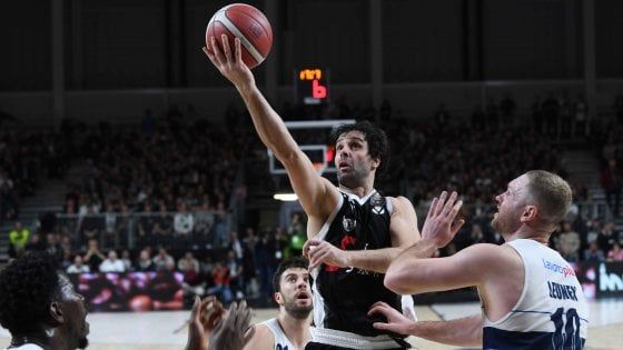 Basket, derby di Bologna senza storia: la Virtus travolge la Fortitudo 94-62