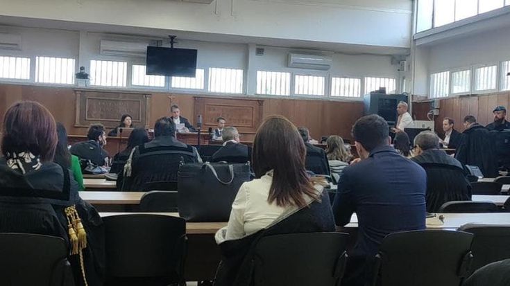 Naufragio di Cutro, la Consap non vuole risarcire ma Palazzo Chigi e Viminale si costituiscono parti civili nel processo