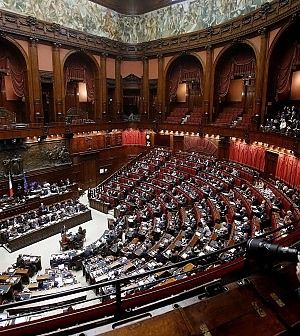 Domani la Stabilit&agrave; alla Camera, idea fiducia.Via al fondo per tagliare il cuneo fiscale