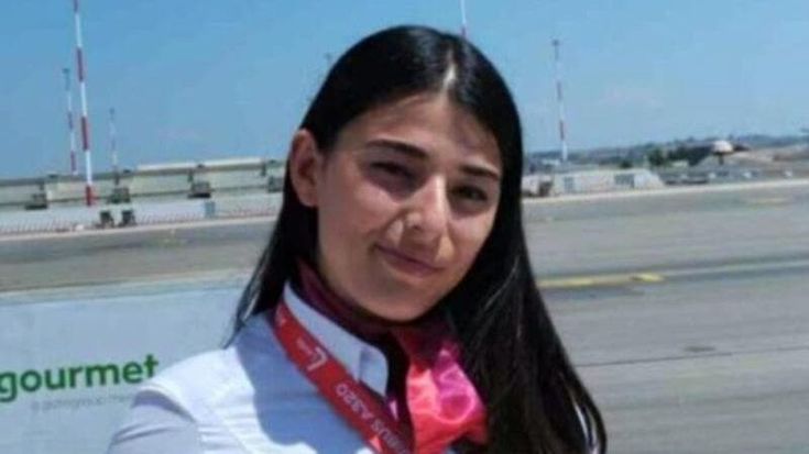 L’ultimo saluto ad Aurora, l’hostess di Palermo morta a Vienna. Il papà: a maggio aggredita, abortì