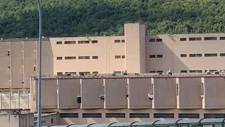 Torture nel carcere di San Gimignano, Salvini: "Gli agenti hanno fatto il loro lavoro"
