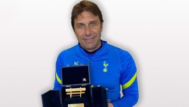 Panchina d'oro 2020/21: trionfa Antonio Conte, battuto Pioli