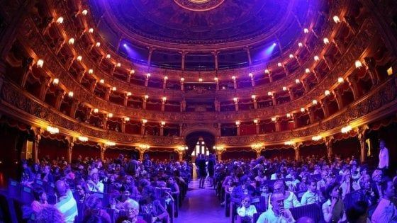 Pensare il dopo/10  Cultura, il sistema si salva solo con i contributi