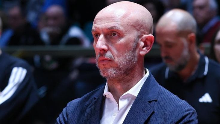 Virtus, stasera inizia la semifinale. Ronci: “Gli underdog siamo noi, sempre risorti dai tanti guai”