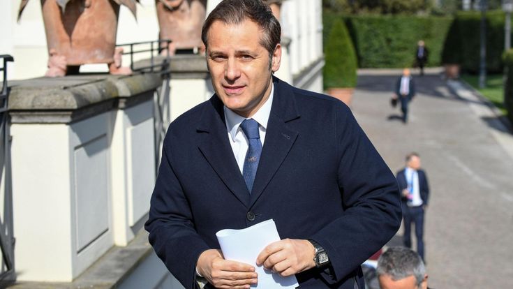 Siri, caccia alla tangente: i pm passano al setaccio gli incontri con Arata