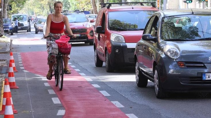 Viabilità e tram, nuova ciclabile in via Indipendenza. E arriva il doppio senso in Santa Viola