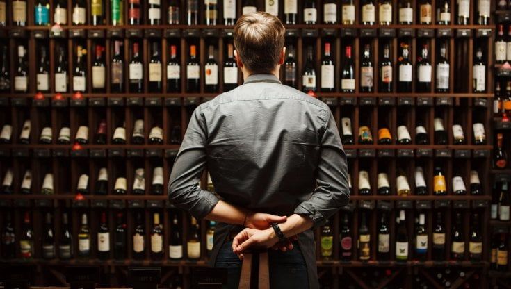 Russia, Uiv: contro-sanzioni, crollo del rublo e prezzi dell'energia alle stelle minacciano l'export di vino italiano