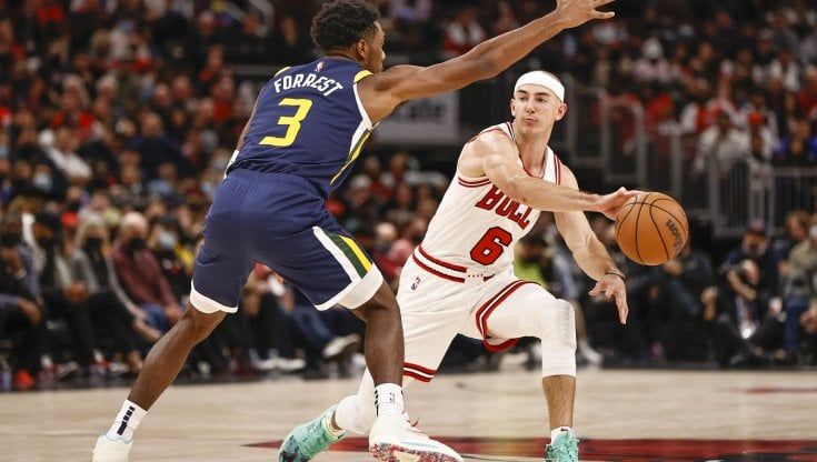 Basket Nba: Chicago ferma Utah, nessuna squadra è imbattuta. Altro tonfo per i Bucks
