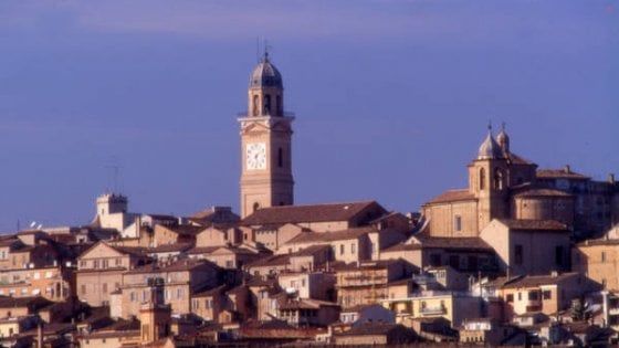 Macerata, per 3 giorni capitale della lotta ai tumori