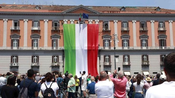 Festa della Repubblica a Napoli, l’appello di Fico ai giovani: “Difendete la democrazia”
