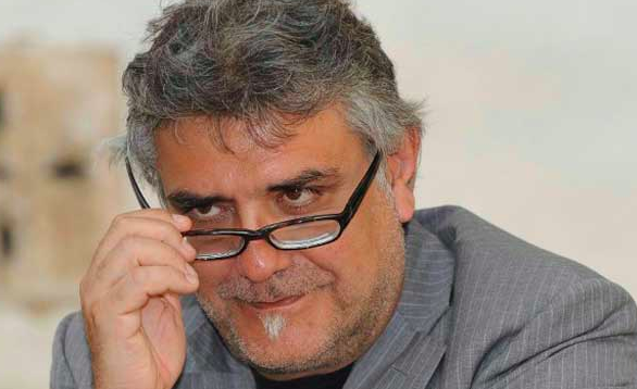 De Cataldo: "Alla gente piace che Renzi dica 'entro le 11.25  conquistiamo la luna'. A me tanta agitazione fa sorridere"