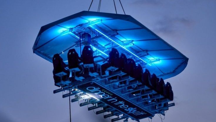 Mangiare sospesi a 50 metri d'altezza, a Trani arriva il ristorante 'in the Sky'