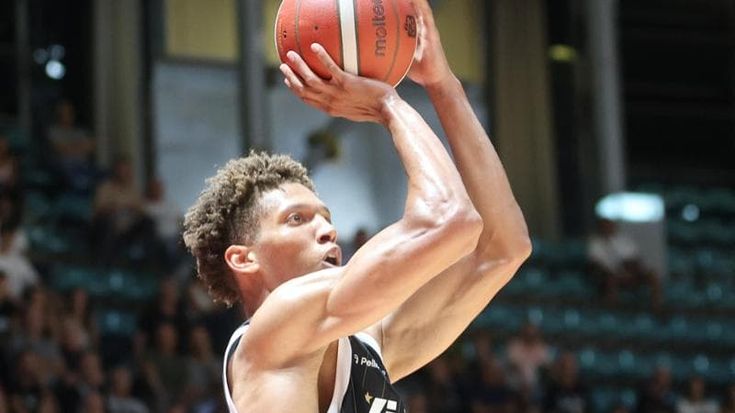 La Virtus va fuori dalla Supercoppa: Milano dilaga, Edwards limita la sconfitta