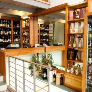 Rabezzana, enoteca storica a ritmo di jazz