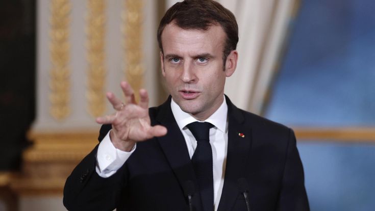 La campagna anti-Francia e la perfida Gallia