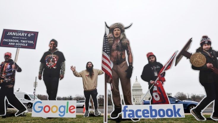 Odio politico e disinformazione sul Covid, il Congresso Usa accusa Big Tech