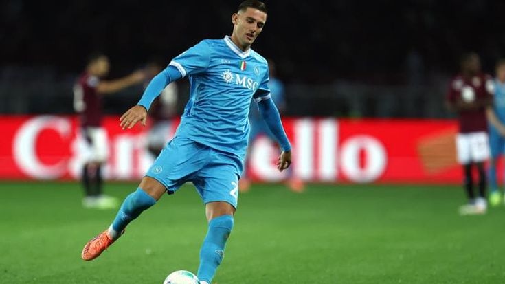 Napoli, Lucca può andare via: lo vuole il Benfica di Mourinho