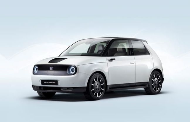 Honda e, annunciati i prezzi al salone di Francoforte