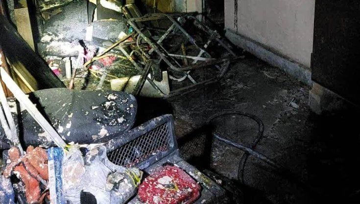 Incendio al Quarticciolo, sette intossicati: tra loro  bambini e donna incinta