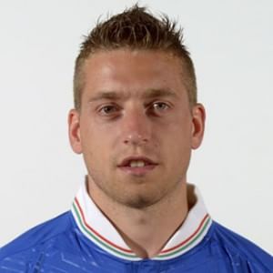 "Ricomincio da me" Giaccherini di corsa per rivedere l'azzurro