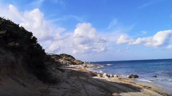 Motocross sulle dune di Torre Guaceto, la denuncia dall'oasi: "Pericolo per l'ambiente e le altre persone"