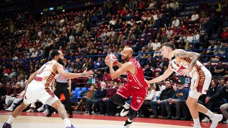 Basket, l’Armani è già spalle al muro: ottovolante con Parigi per trovare l’identità