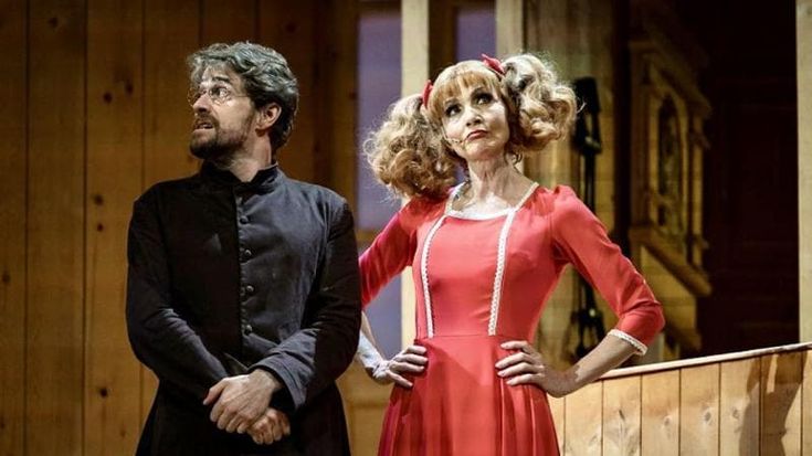 Al Verdi torna “Aggiungi un posto a tavola”, il musical da un diluvio di applausi