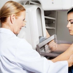 Tumori, dopo il Covid al via campagna di sensibilizzazione sugli screening