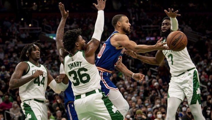 Nba: Golden State sbanca anche Boston, i Lakers perdono partita e Davis