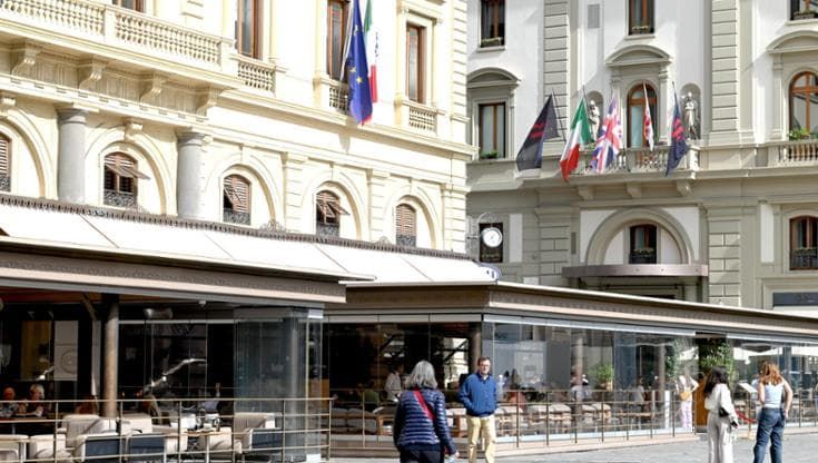 Sardelli sui dehors di Firenze: “Quei cubi di acciaio e vetro sono orrendi”