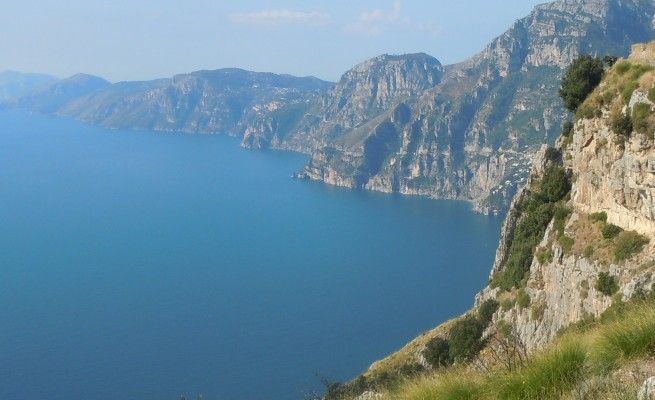 Chiarabba: "Costa tirrenica e adriatica<br /> si allontanano, l'Appennino &egrave; come<br /> un dolce che collassa"