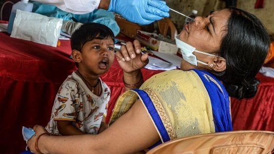 Coronavirus, allarme per l'India: superati i 3 milioni di casi. In Europa preoccupa la Germania