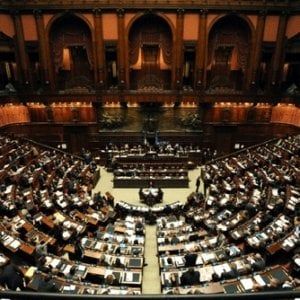 Manovra, Bolkenstein rinviata al 2020: esultano gli ambulanti
