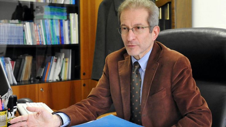 Il preside: “Le regole sono arrivate in ritardo. Ormai molti ragazzi studieranno a distanza”