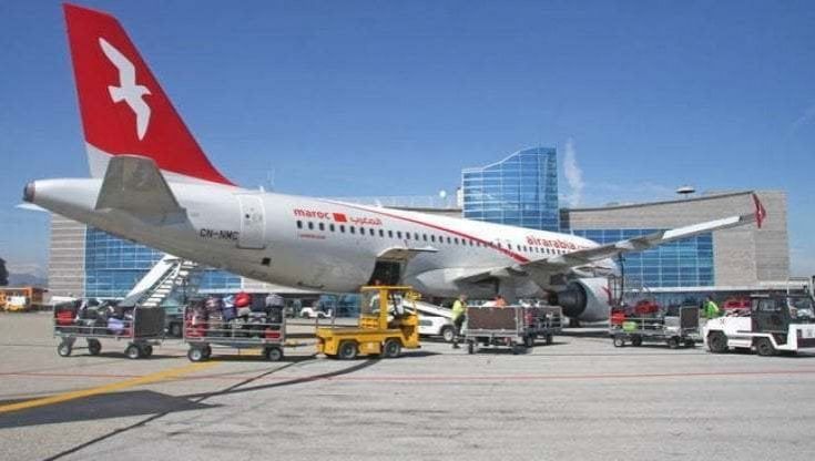 Quattro ore per battere la paura di volare: il corso accelerato all’aeroporto di Cuneo