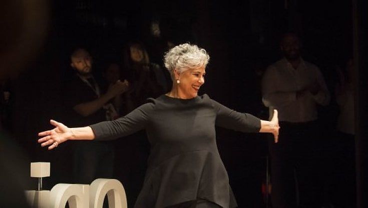 "Mi dicono vai a fare la nonna? Donne, ribelliamoci al pregiudizio": Mimosa Martini replica agli attacchi social