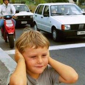 Auto, il Parlamento europeo fissa limite rumore: entro 2025 massimo 68 decibel<strong><br /></strong>