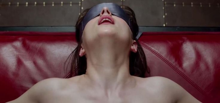 "50 sfumature", allarme dei pompieri inglesi per manette e sex toys